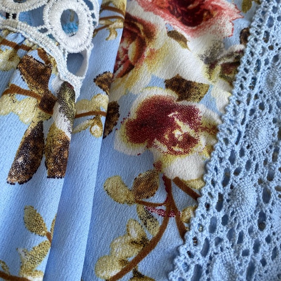 NWOT ~ LillyPosh Bell Sleeve Kimono - Picture 8 of 8